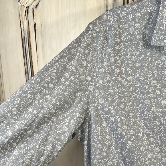 Men's Joseph Abboud Modern Fit Blue Floral Long Sleeve Button Down Shirt - Picture 4 of 11